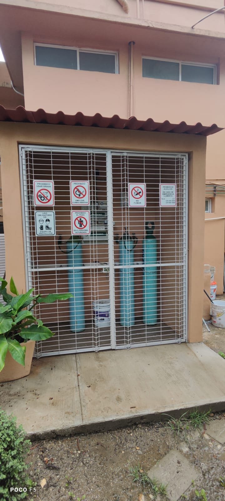 Santa Rosa Manifold 4